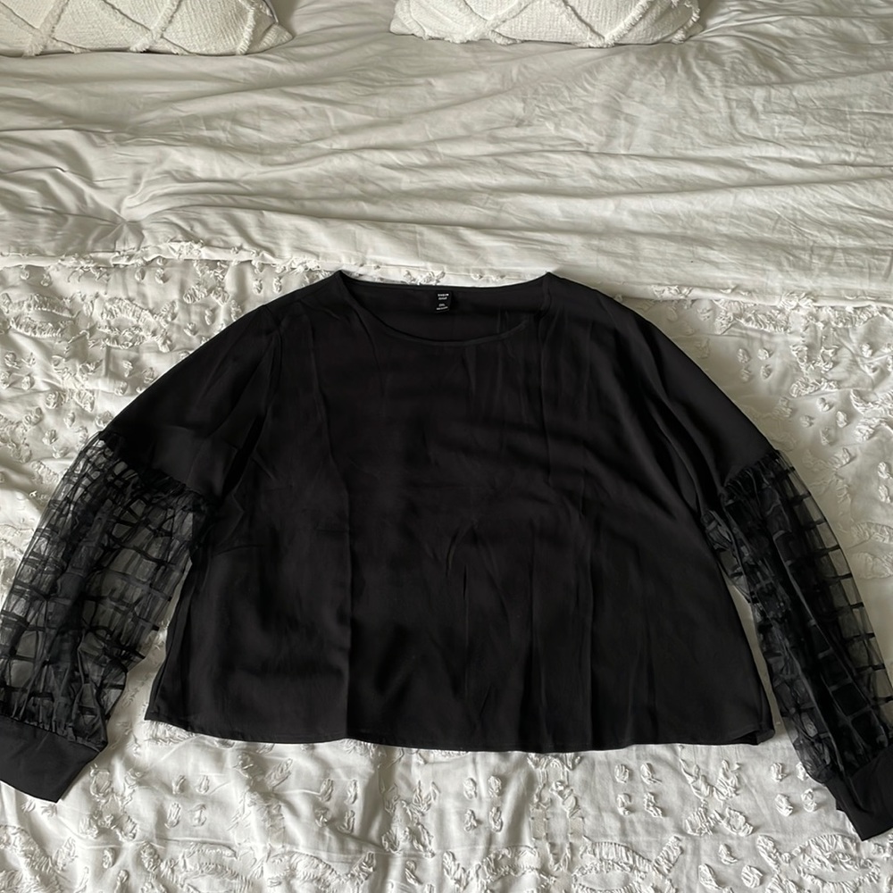 Plus size black Mesh sleeve blouse